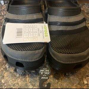 Crocs venture pack clogs
